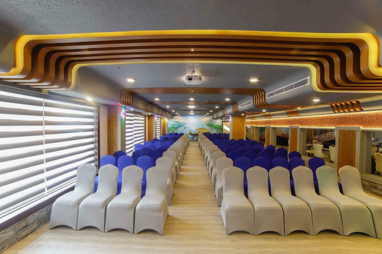 Bhavanam Regency Guruvayoor Guruvāyūr Eksteriør billede