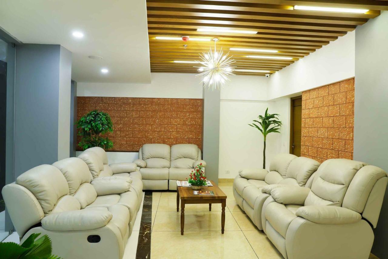 Bhavanam Regency Guruvayoor Guruvāyūr Eksteriør billede